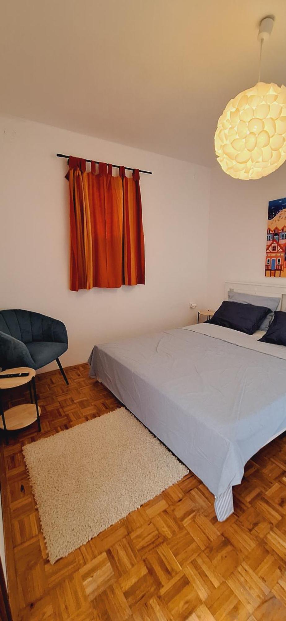 Apartmani Dana ซูโกชัน ภายนอก รูปภาพ