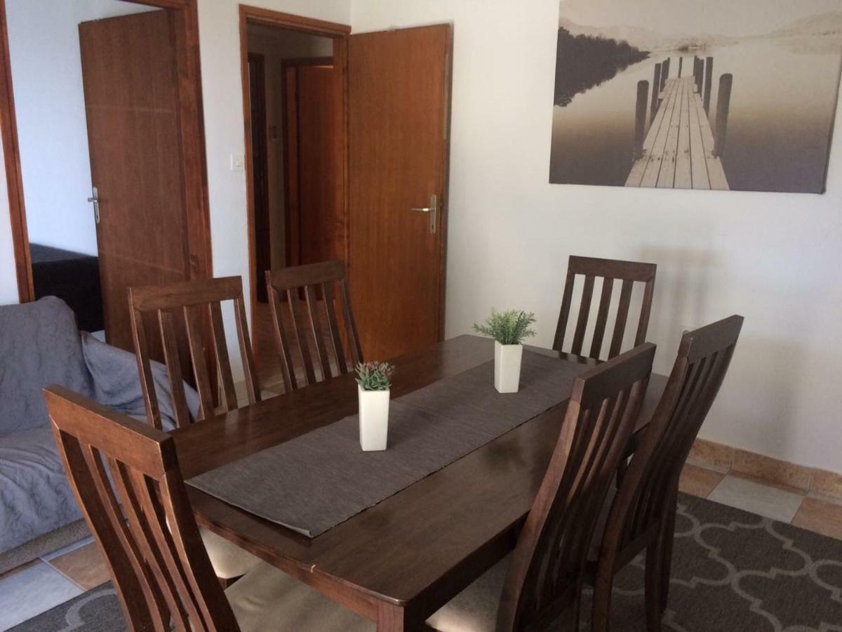 Apartmani Dana ซูโกชัน ภายนอก รูปภาพ